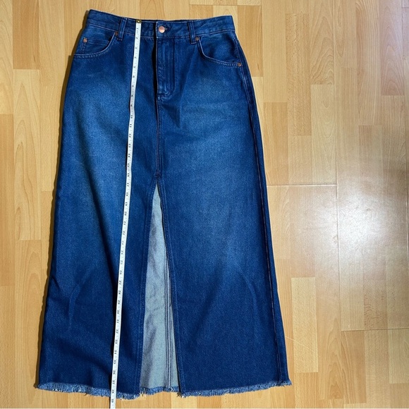 Anthropologie Pilcro The Madi Front Slit Dark Blue Denim Maxi Skirt Raw Hem - Picture 14 of 14